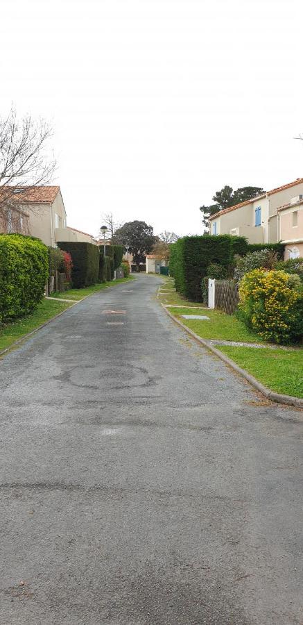 Logement 88 2-4 Personnes 500 M Plage Classe 2 Etoiles Dolus d'Oléron Exterior foto